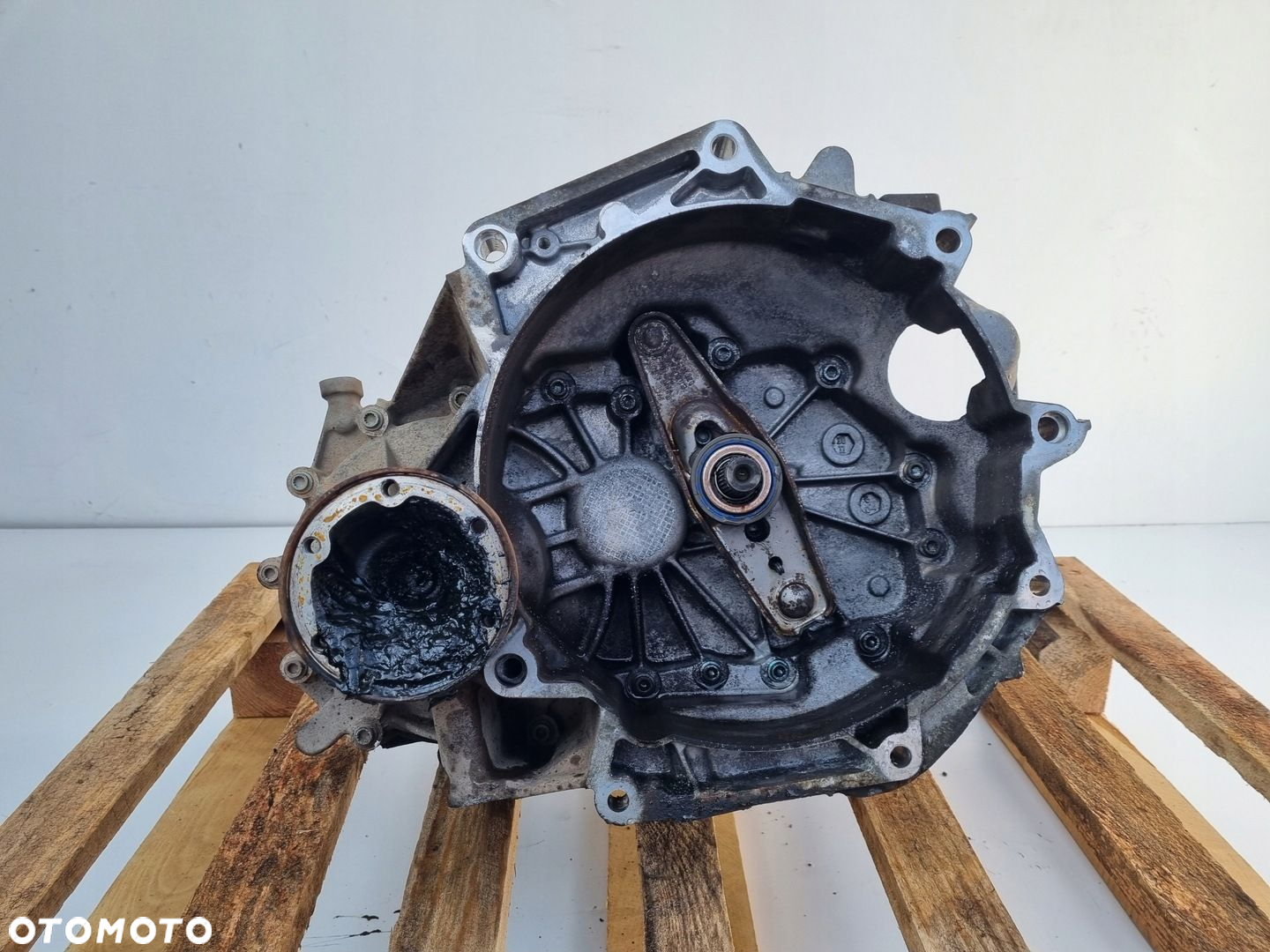 VW Touran 1.6 FSI MANUALNA SKRZYNIA BIEGÓW manual GVY - 3