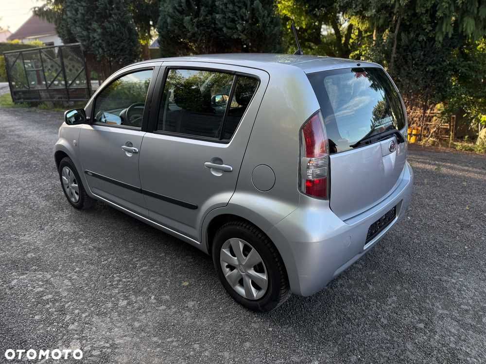 Daihatsu Sirion 1.0 CooLine - 16