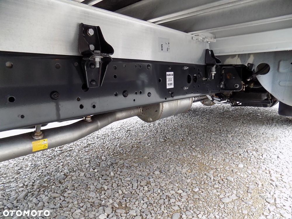 Iveco DAILY, 50C18 NA BLIŻNIAKACH, SKRZYNIA 12-PALET. - 20