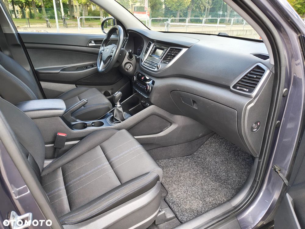 Hyundai Tucson blue 1.6 GDi 2WD Passion - 19