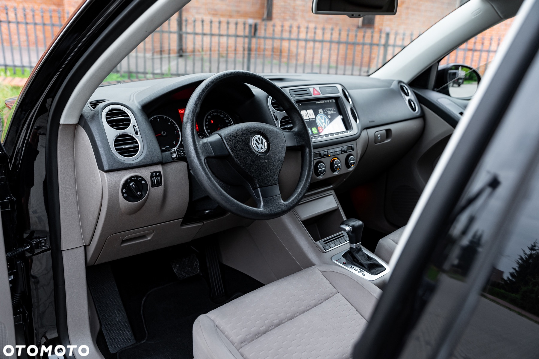 Volkswagen Tiguan - 15