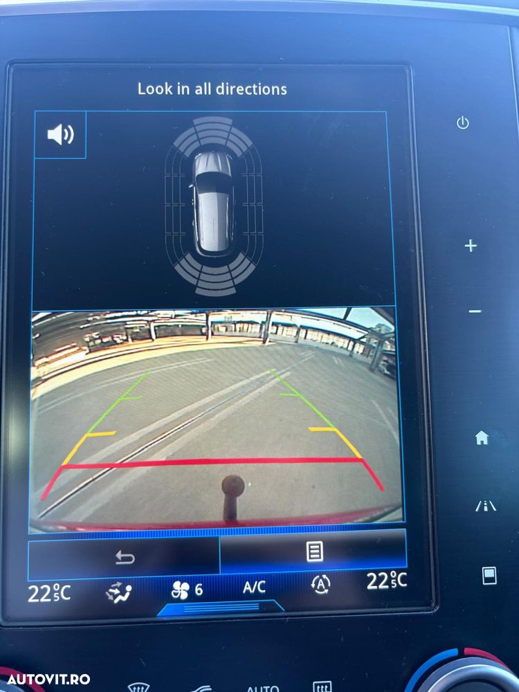Renault Megane ENERGY dCi 110 Start & Stop Bose Edition - 13