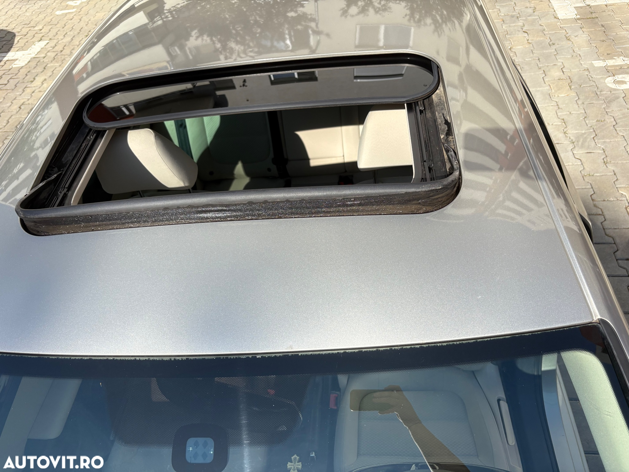 Volkswagen Jetta 2.0 TDI DSG Highline - 19