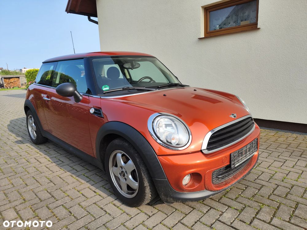 MINI ONE - 1