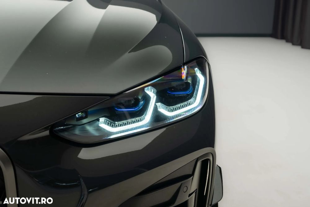BMW M4 M440i xDrive AT MHEV - 10