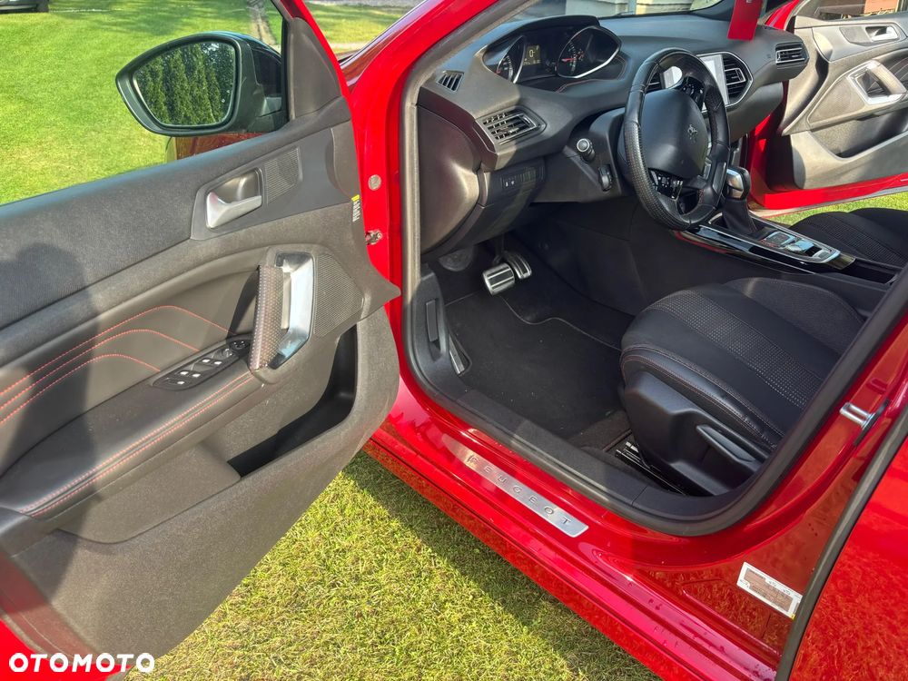 Peugeot 308 PureTech 130 EAT6 Stop & Start GT-Line Edition - 24