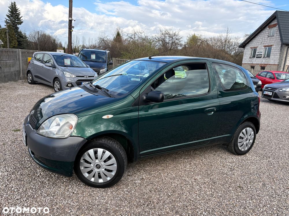 Toyota Yaris 1.0 Base - 3