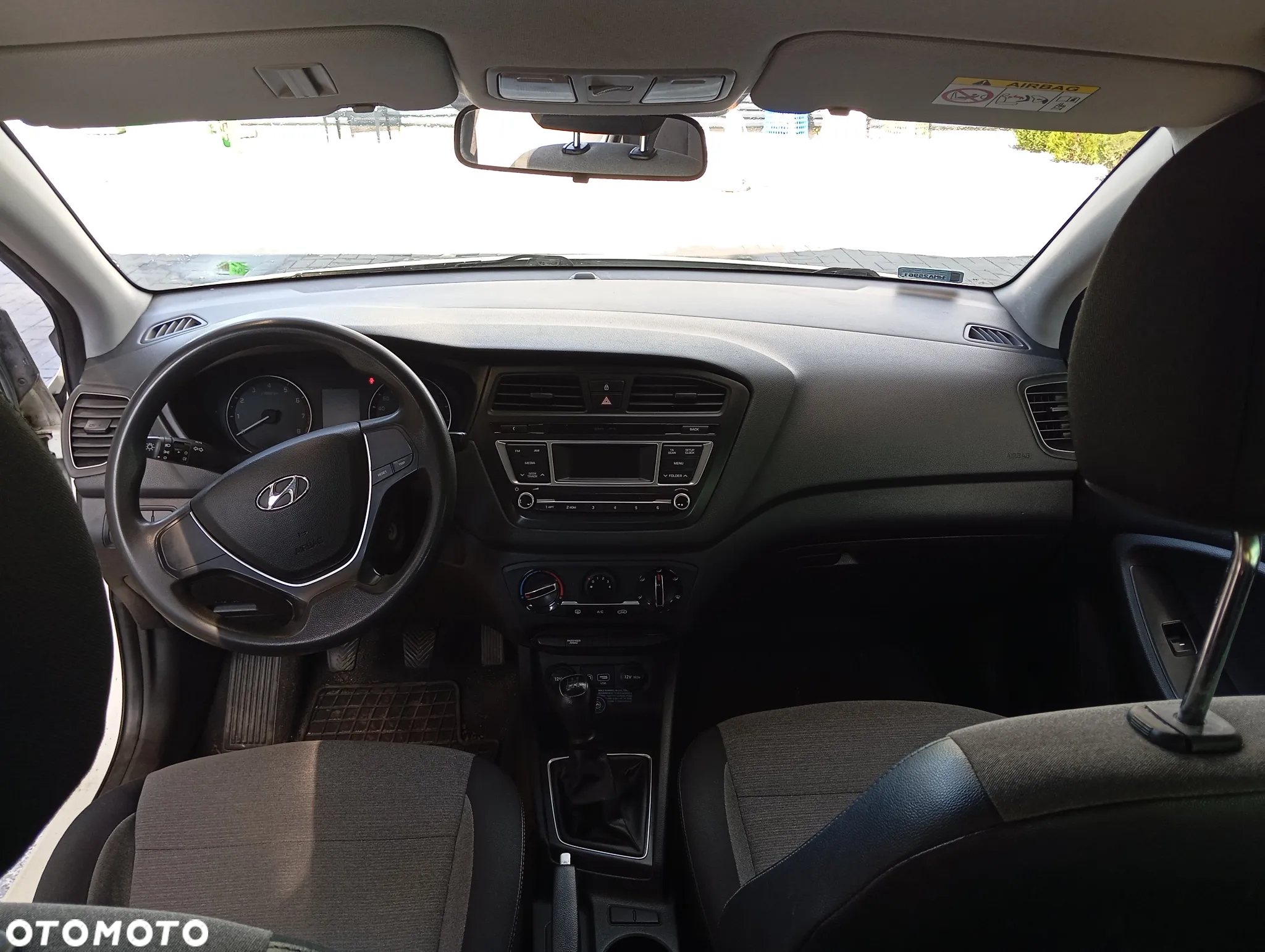 Hyundai i20 1.2 Comfort - 9