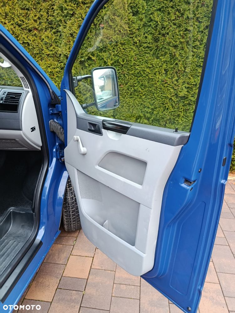 Volkswagen Transporter - 6