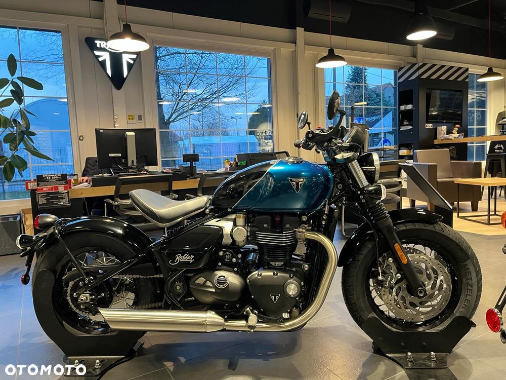 Triumph Bonneville Bobber - 1