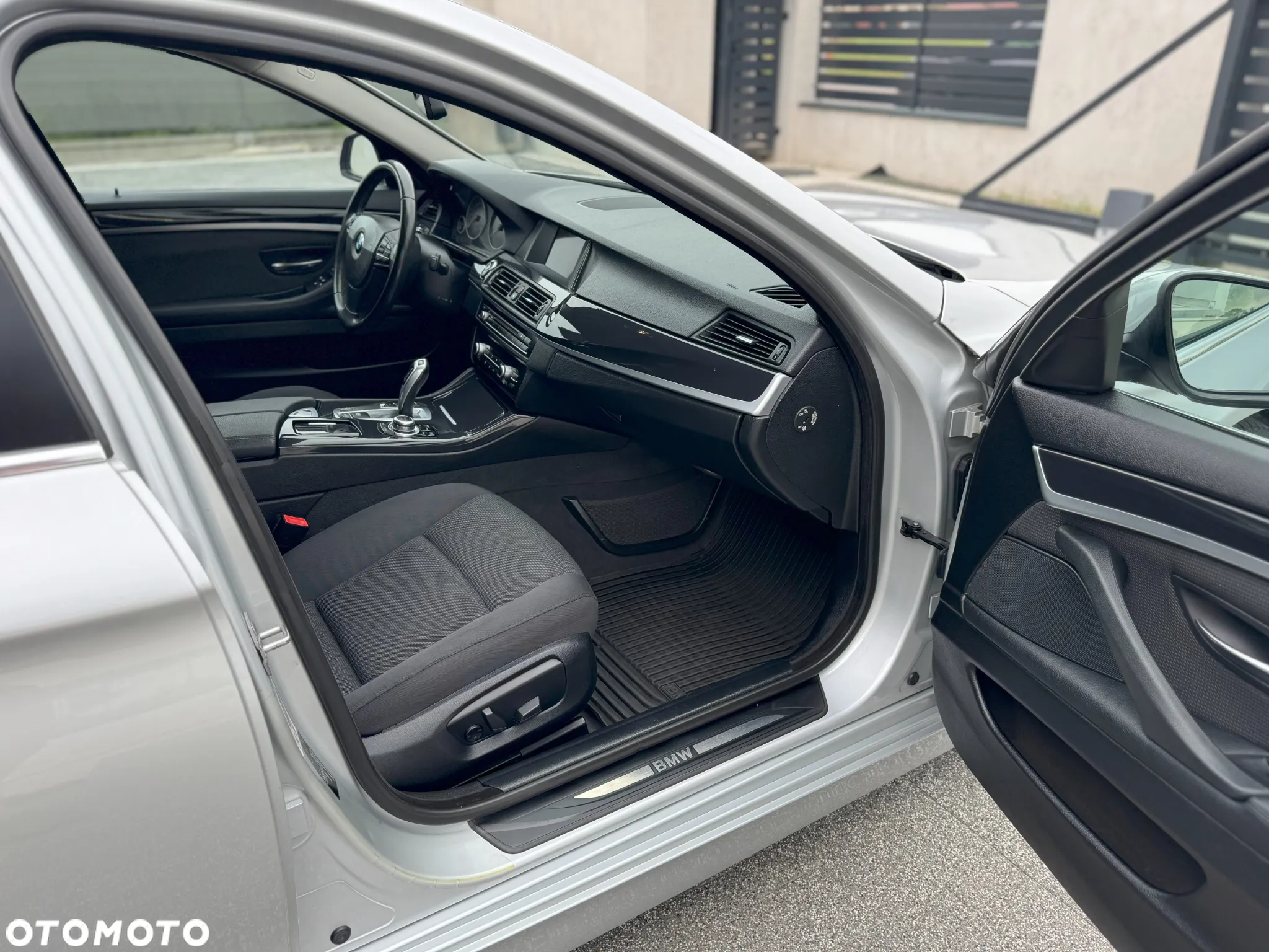 BMW Seria 5 520d Luxury Line - 18