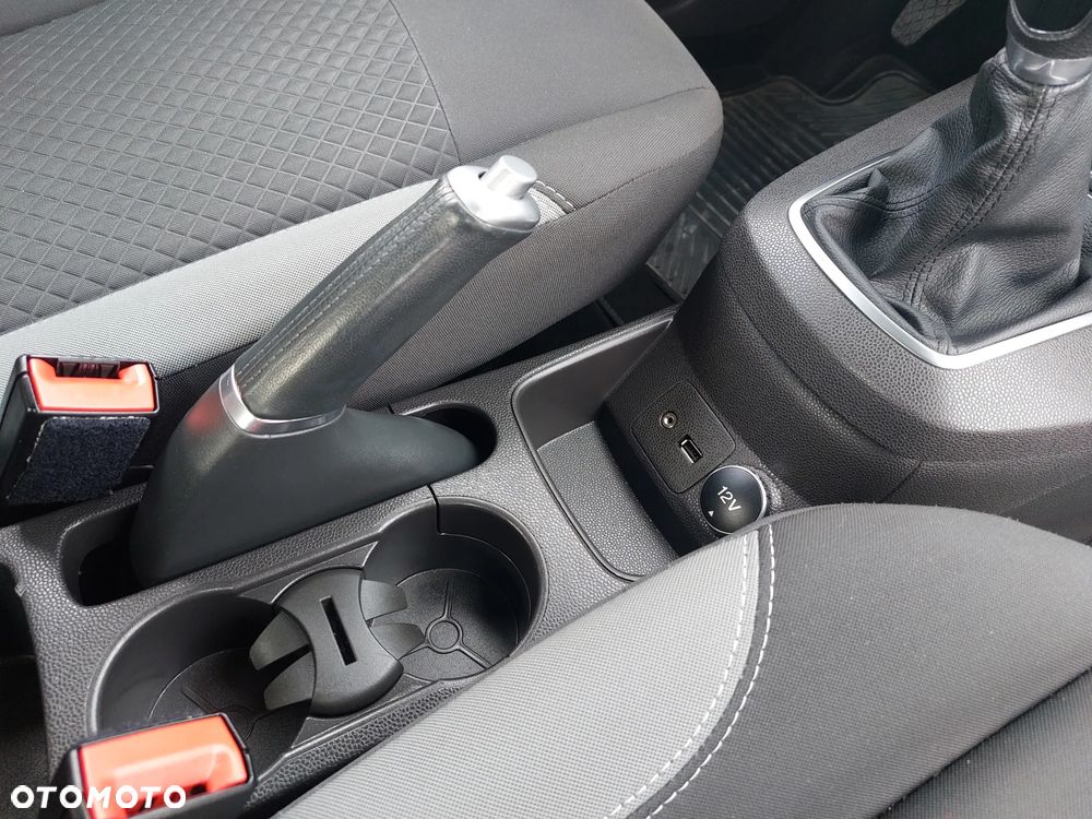 Ford Fiesta 1.0 EcoBoost Champions Edition - 26