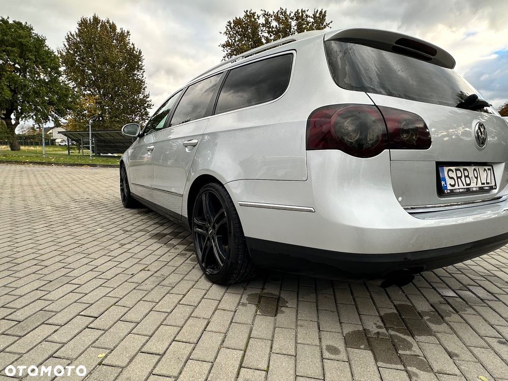 Volkswagen Passat 2.0 TDI DPF Highline - 4