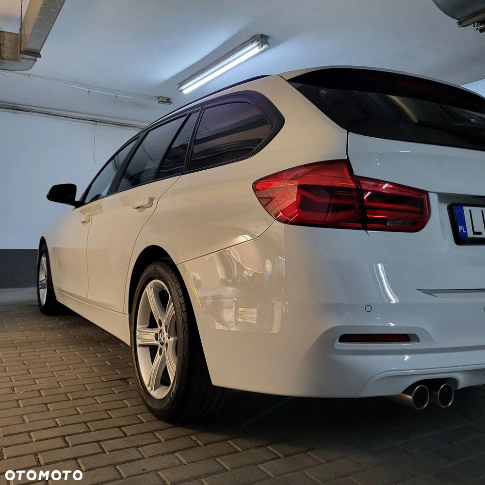 BMW Seria 3 320d Advantage sport - 1