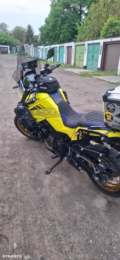 Suzuki V-STROM - 15
