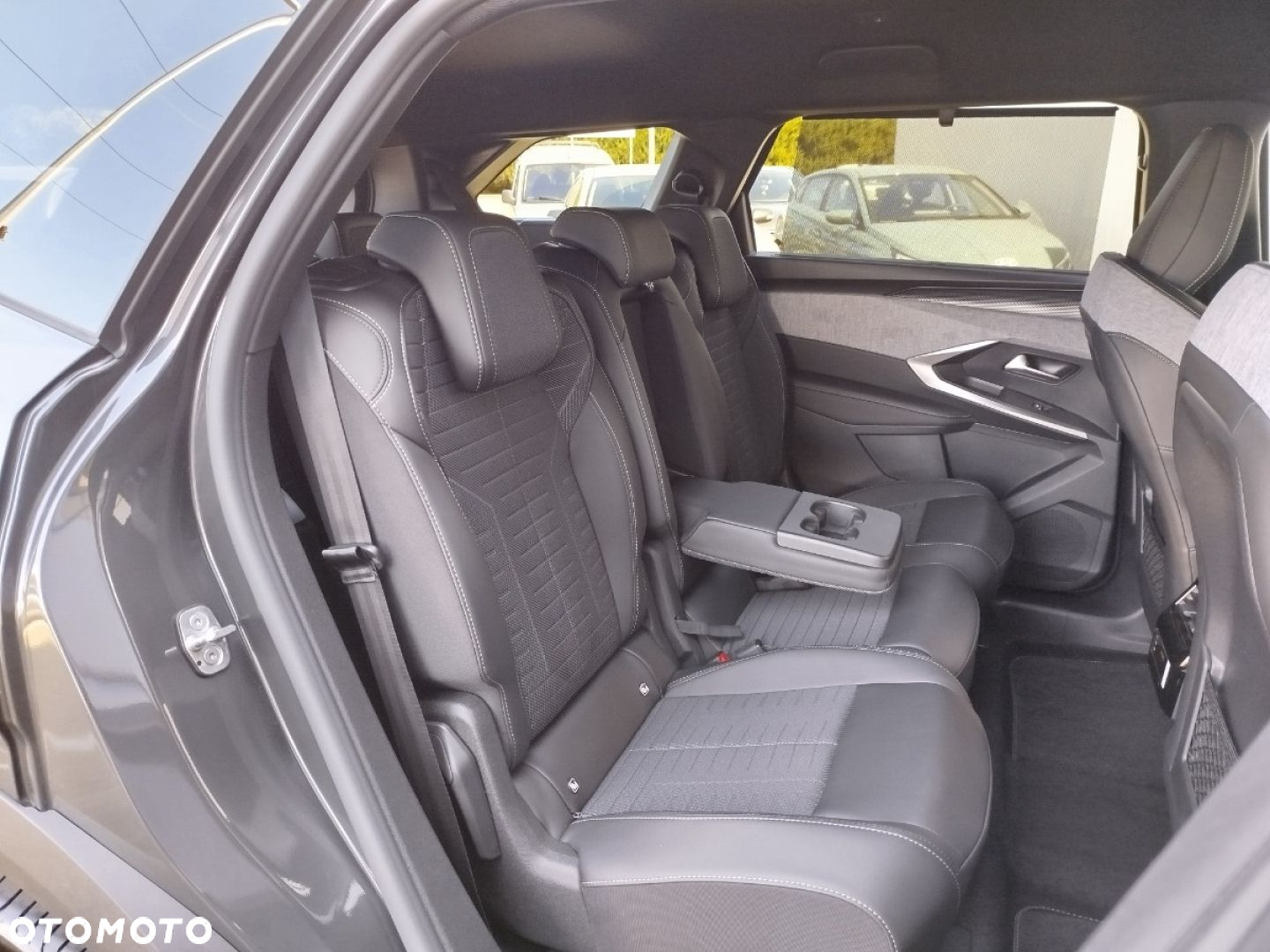Peugeot 5008 - 19