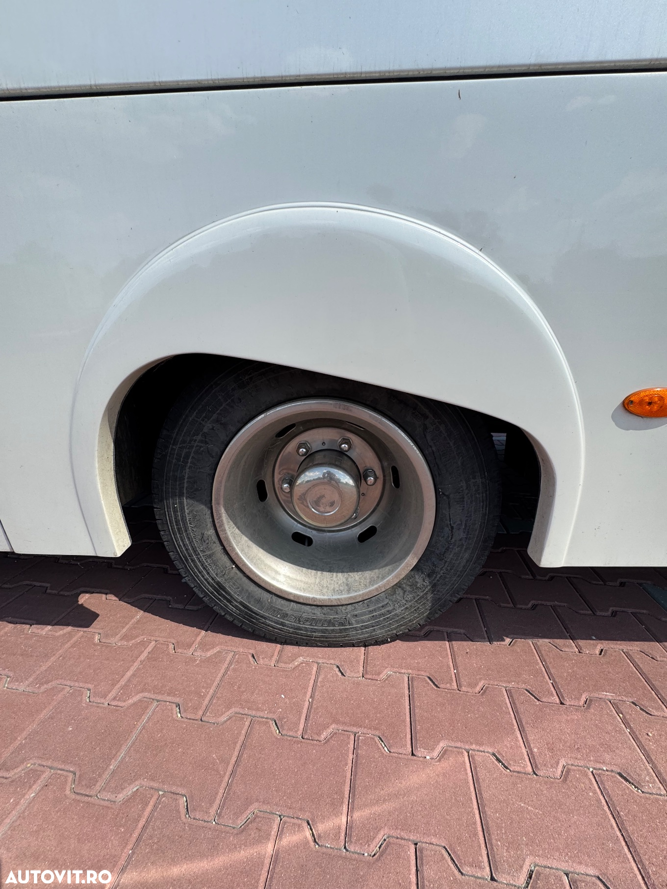 Mercedes-Benz Vario - 24