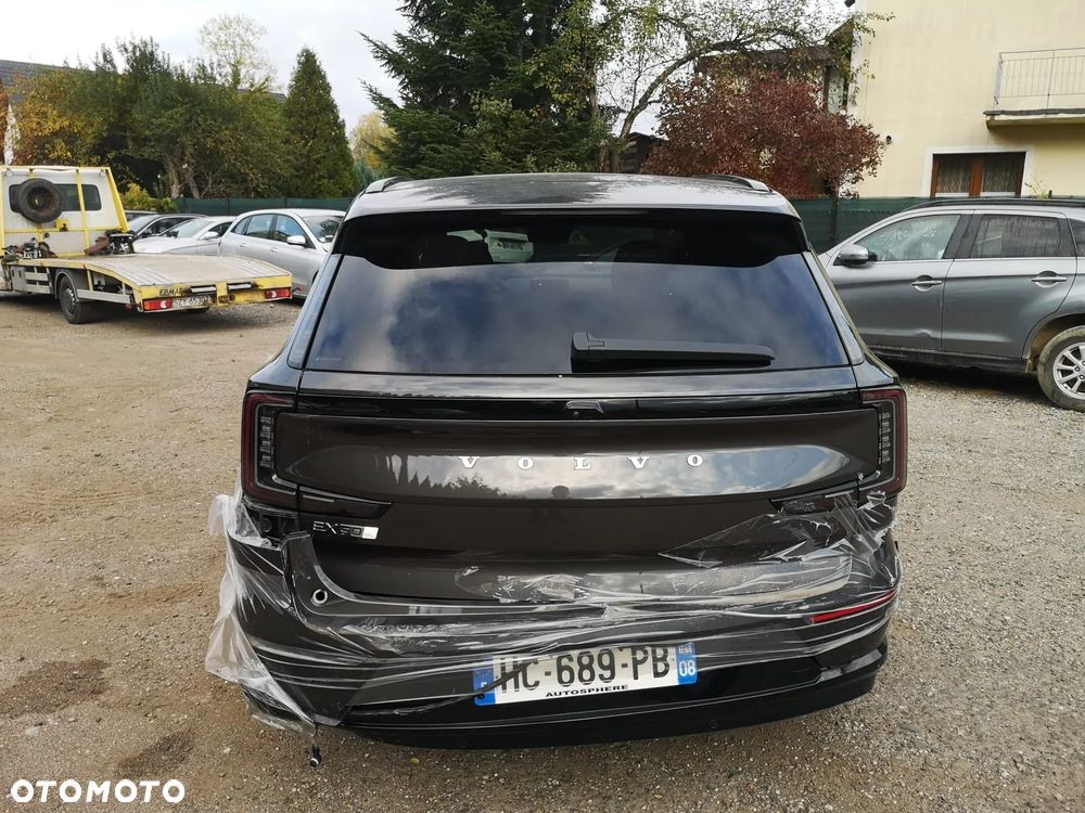 Volvo EX90 2025