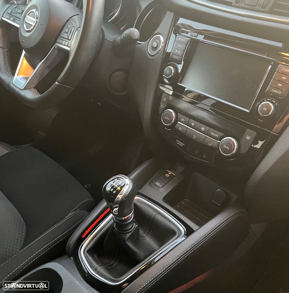 Nissan Qashqai 1.5 dCi N-Connecta J18 - 5