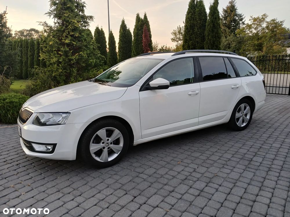 Skoda Octavia 2.0 TDI Elegance - 3