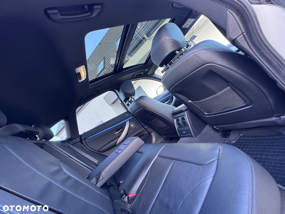 BMW 3GT 330i GPF xDrive M Sport sport - 12