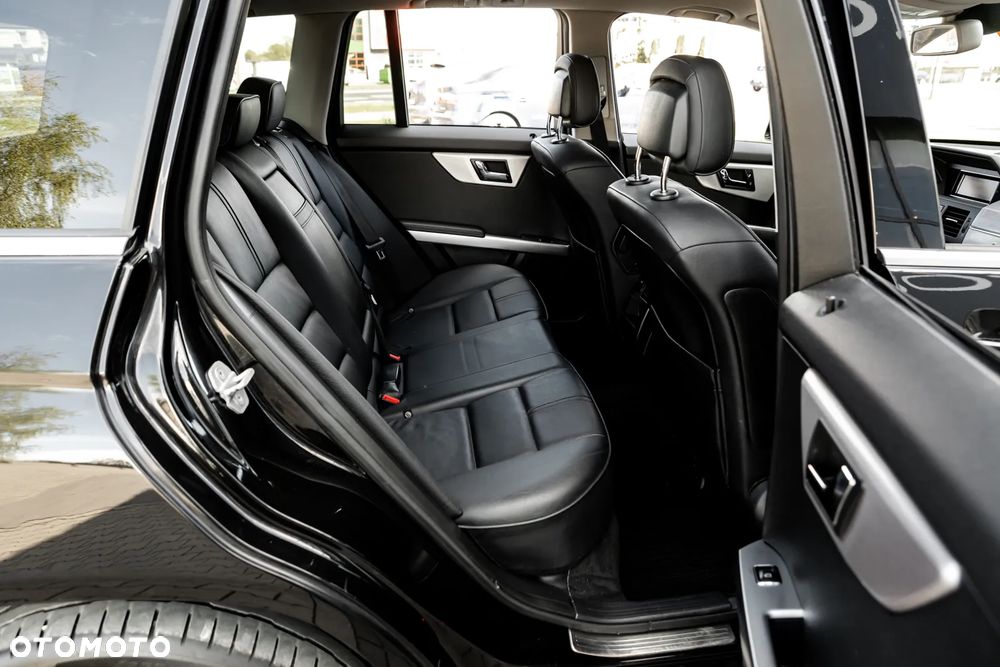 Mercedes-Benz GLK 320 CDI DPF 4Matic 7G-TRONIC Edition 1 - 35