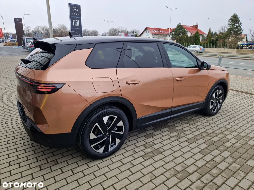 Opel Grandland 1.2 T mHEV GS S&S eDTC6 - 10