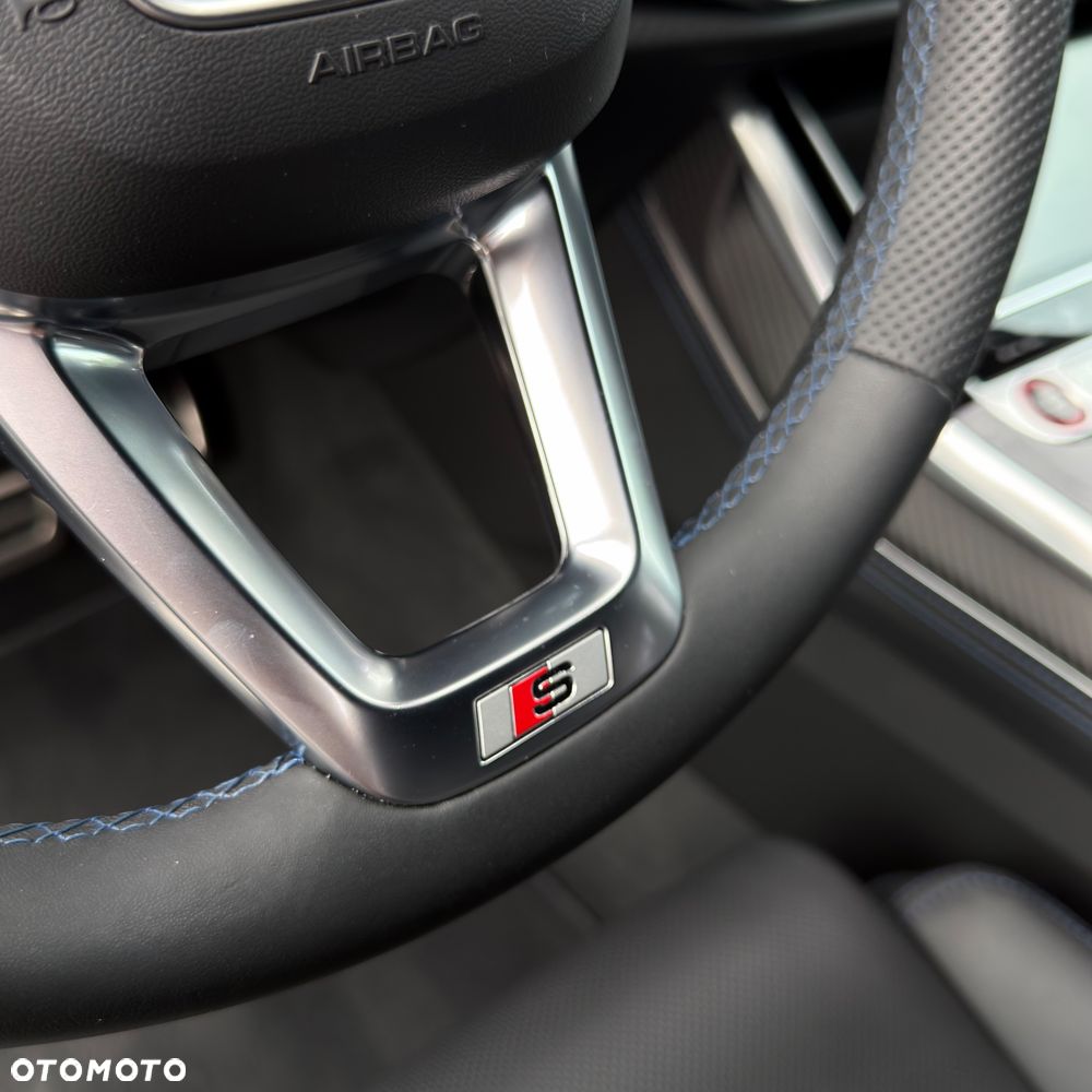 Audi SQ8 TFSI Quattro Tiptronic - 10