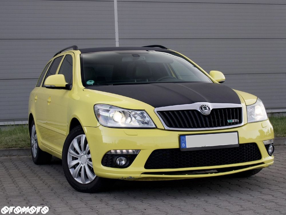 Skoda Octavia 2.0 TDI CR DPF RS - 2