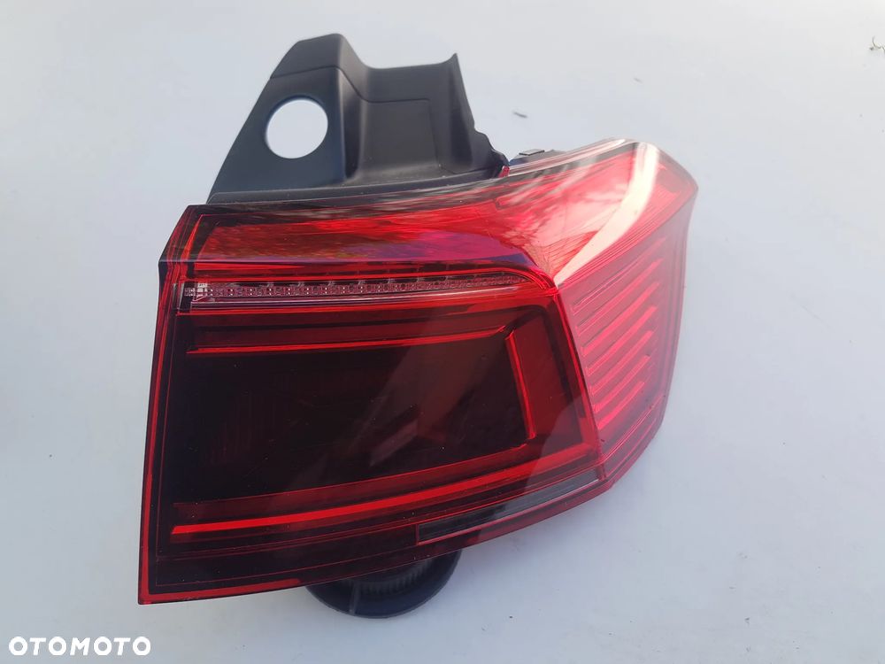 VW Passat B8 Kombi 2020- Lampy Tył Lewa Prawa Nowe Oryginał - 3
