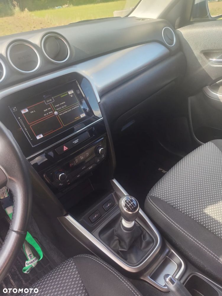 Suzuki Vitara 1.4 Boosterjet SHVS Premium 2WD - 10