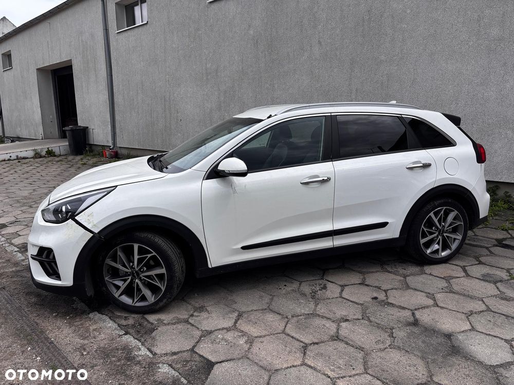 Kia Niro 1.6 GDI HEV 2WD OPF Edition 7 - 6