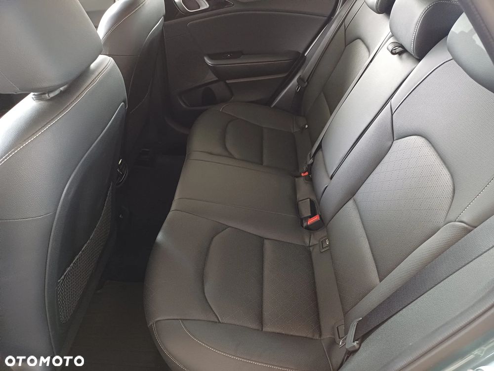 Kia XCeed 1.5 T-GDI Business Line DCT - 14