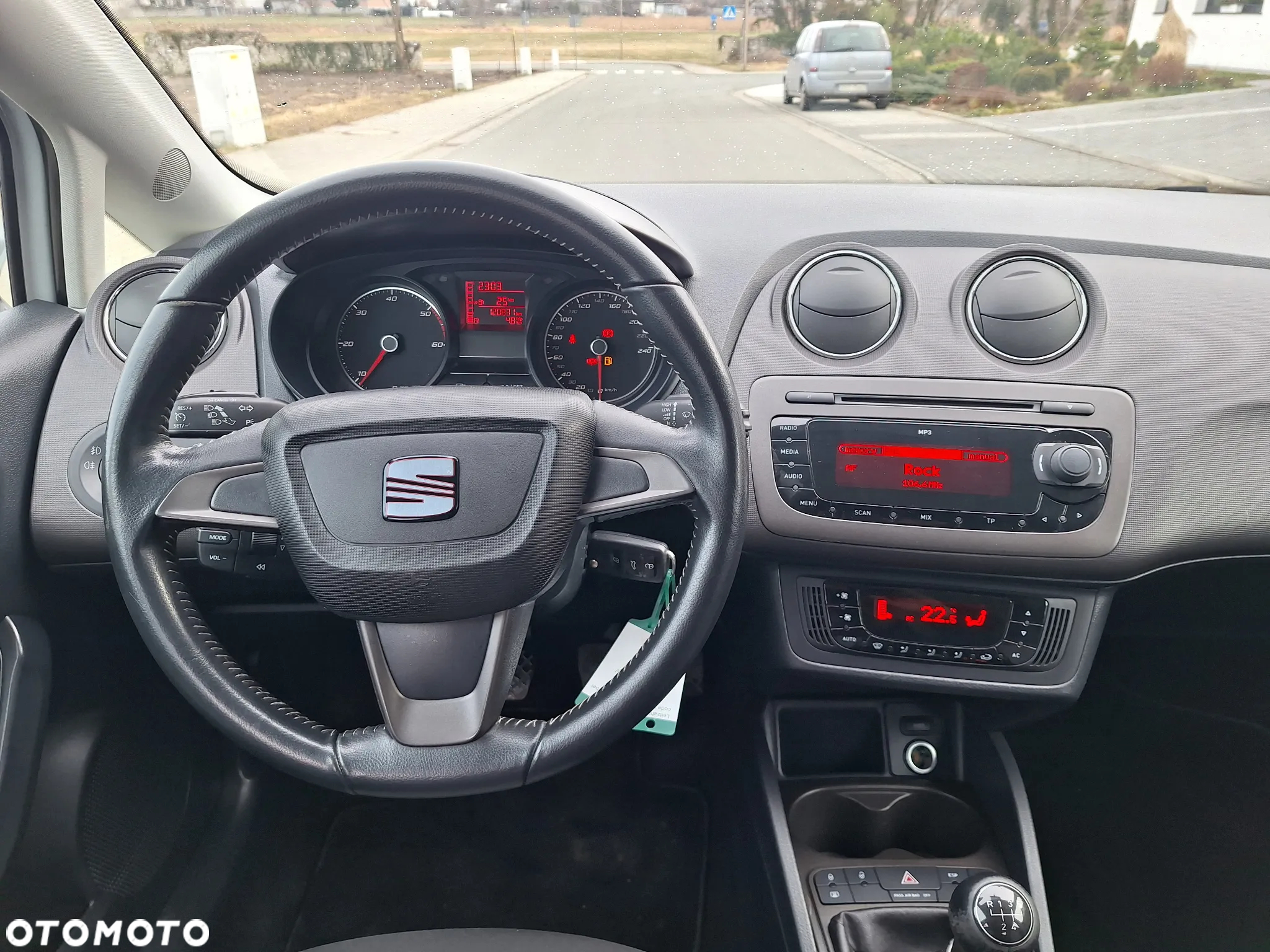 Seat Ibiza 1.2 TDI Ecomotive Reference - 11