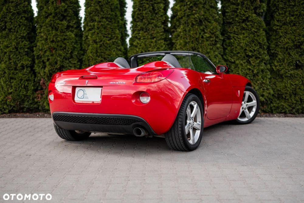 Pontiac Solstice - 5