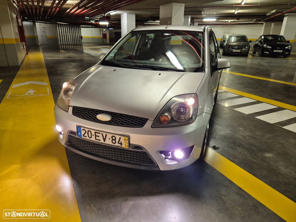Ford Fiesta 1.25 Trend - 4