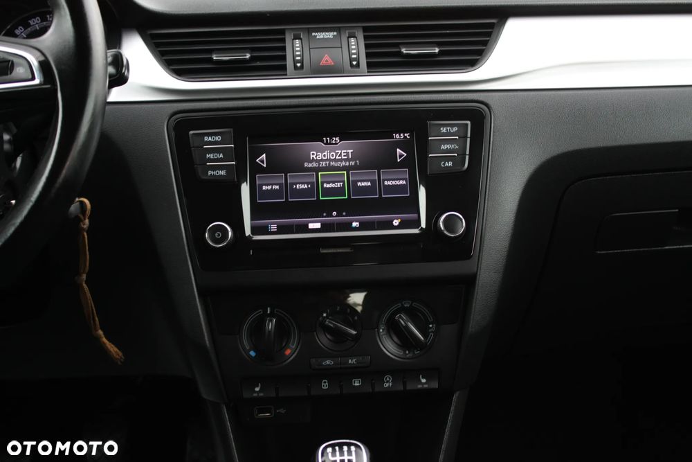 Skoda RAPID 1.0 TSI Cool Edition - 17