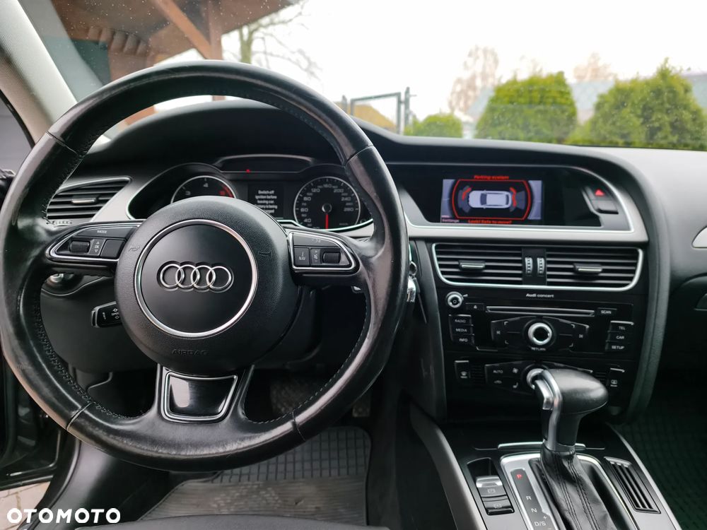 Audi A4 Avant 2.0 TDI DPF quattro S tronic Attraction - 12