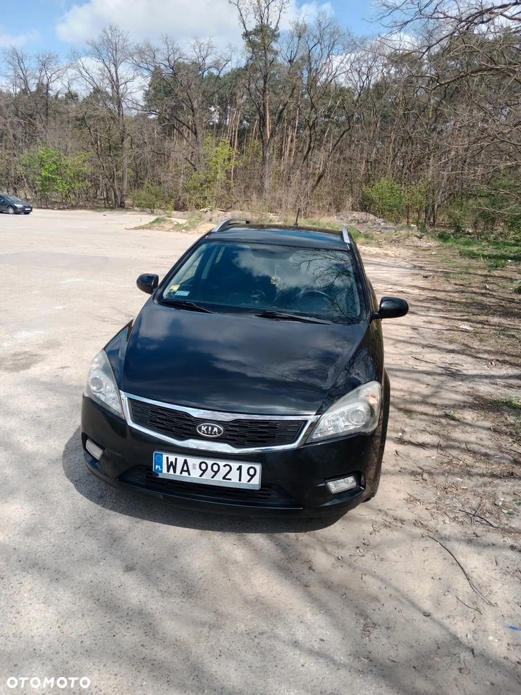 Kia Ceed 1.6 L - 2