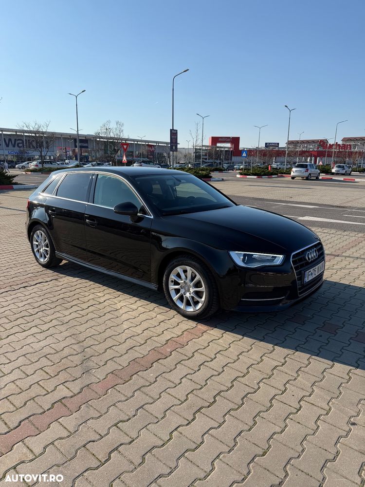 Audi A3 1.6 TDI ack sport - 3