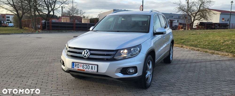 Volkswagen Tiguan - 1