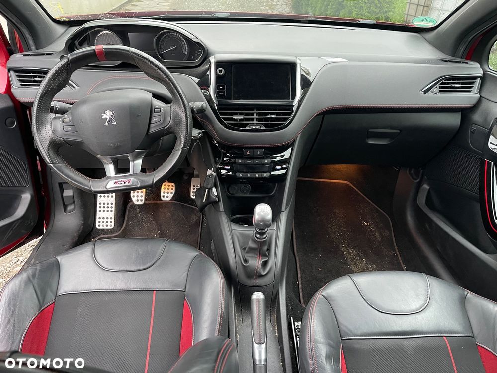 Peugeot 208 THP STOP & START GTi - 18