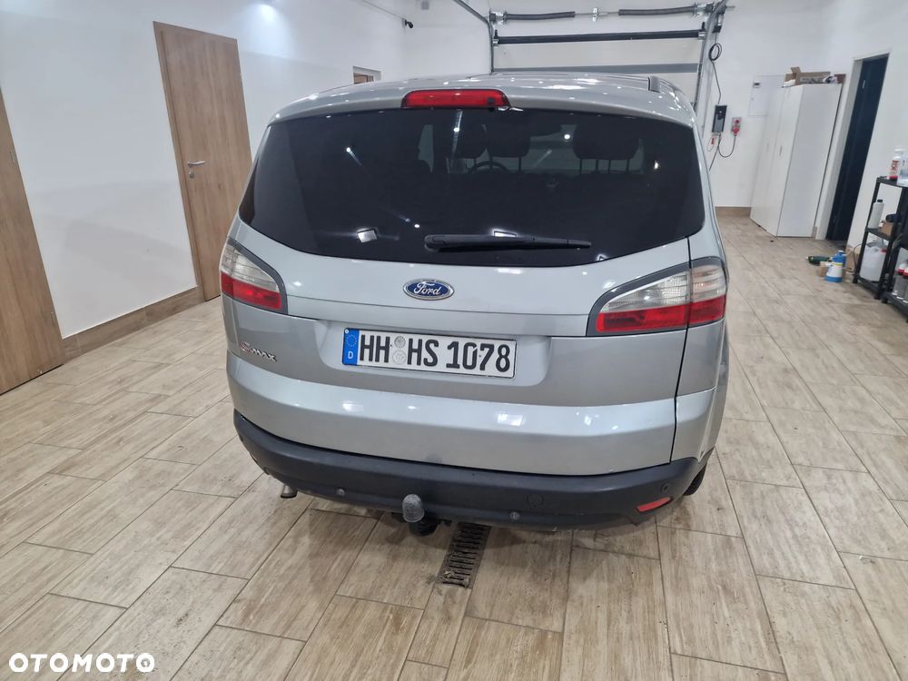 Ford S-Max 2.5 Titanium - 18