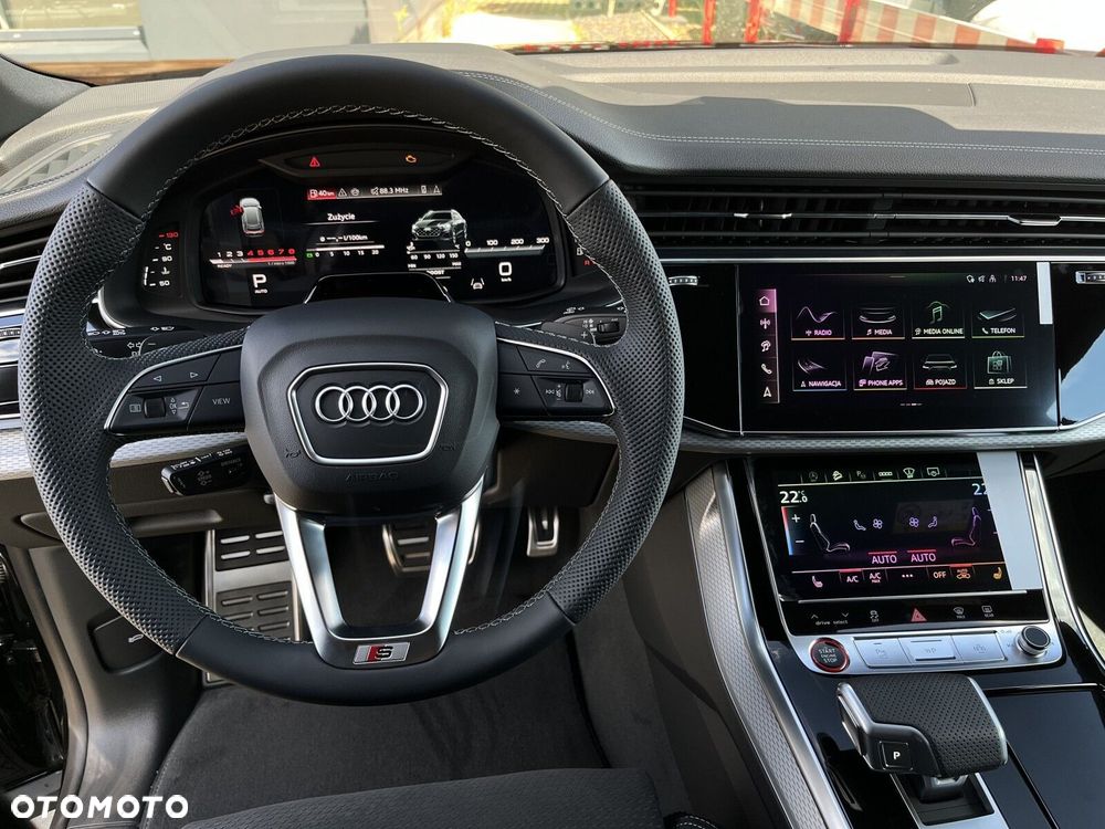 Audi SQ8 - 28