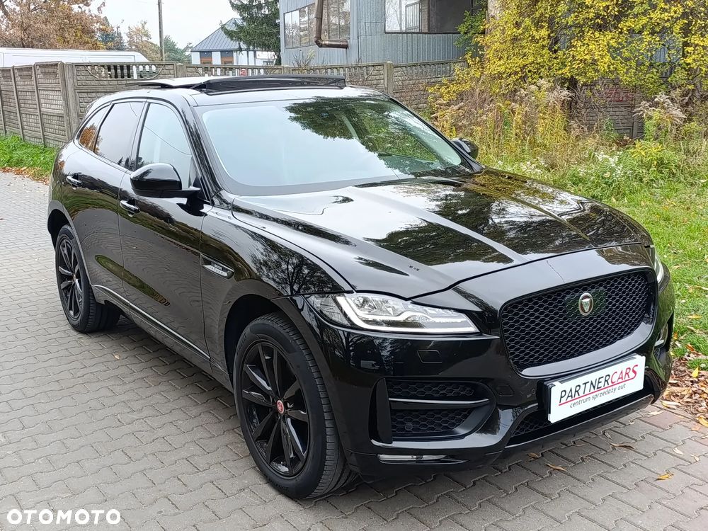 Jaguar F-Pace