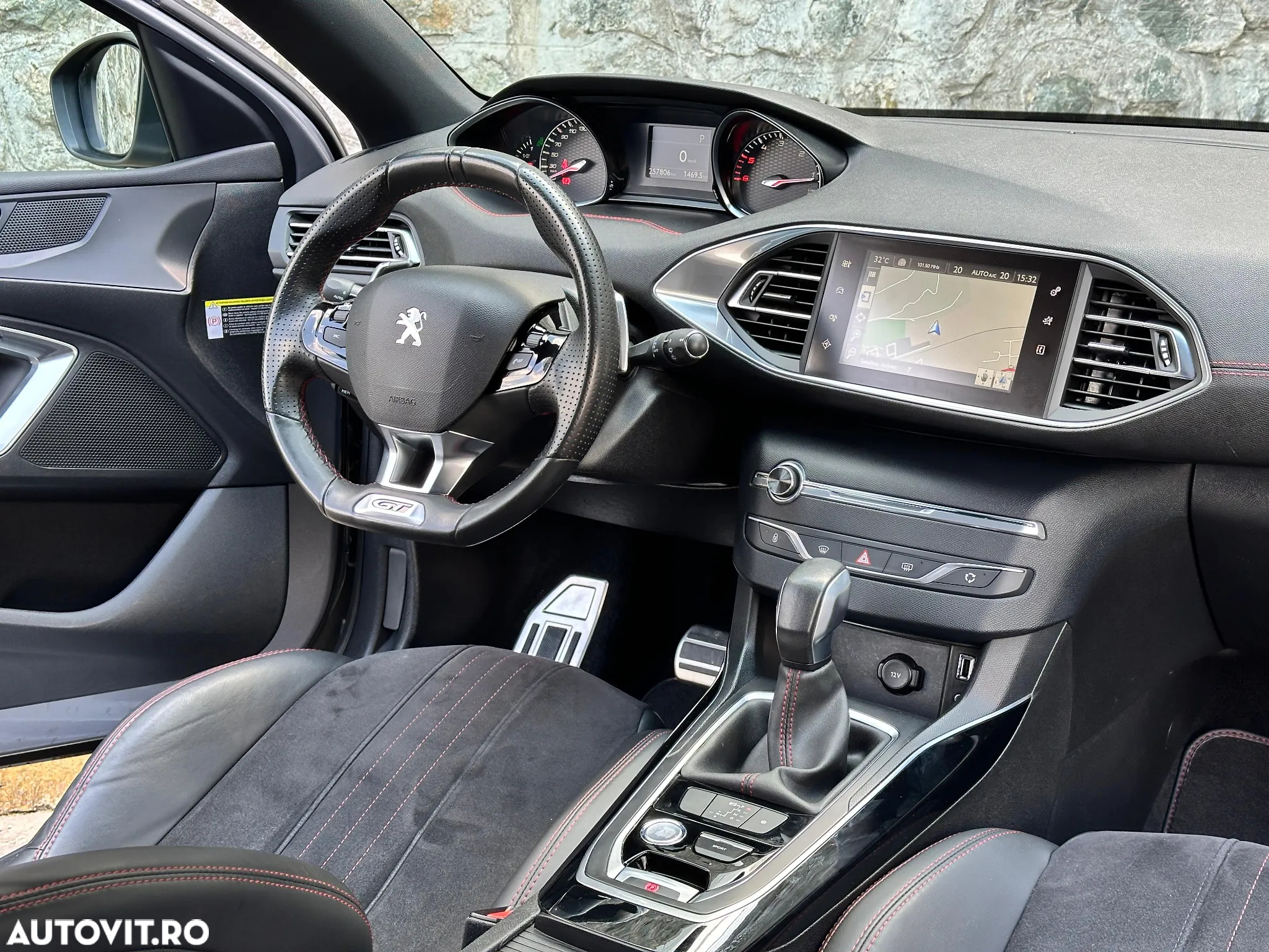 Peugeot 308 SW BlueHDi 180 EAT6 GT - 9