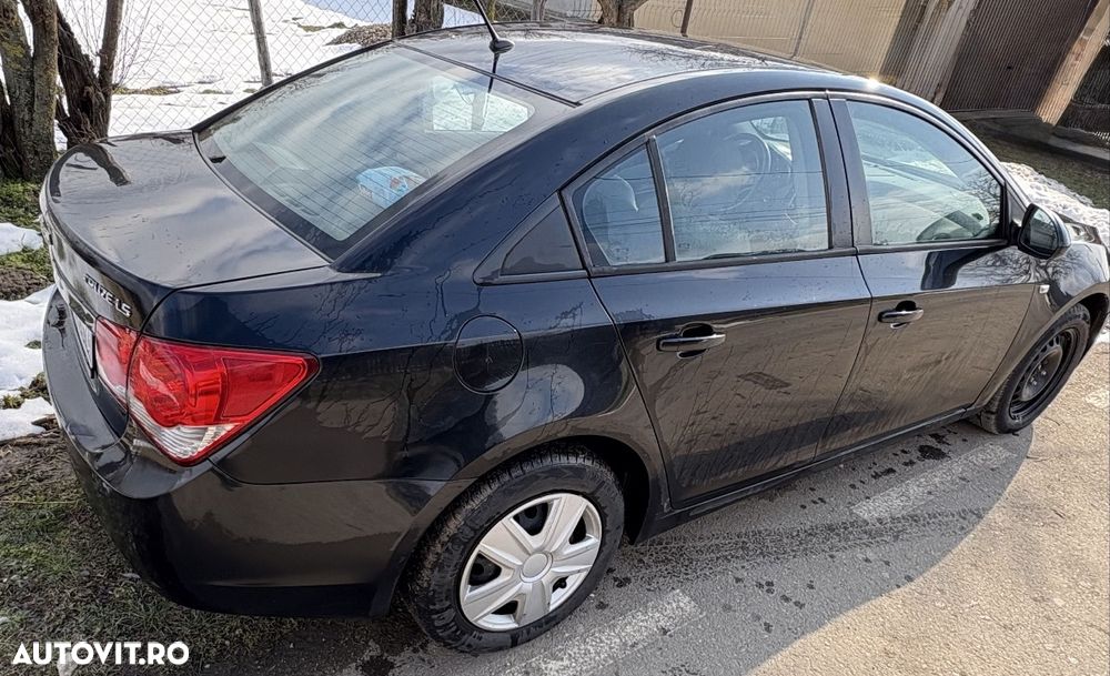 Chevrolet Cruze 1.6 LS Plus G2 - 2