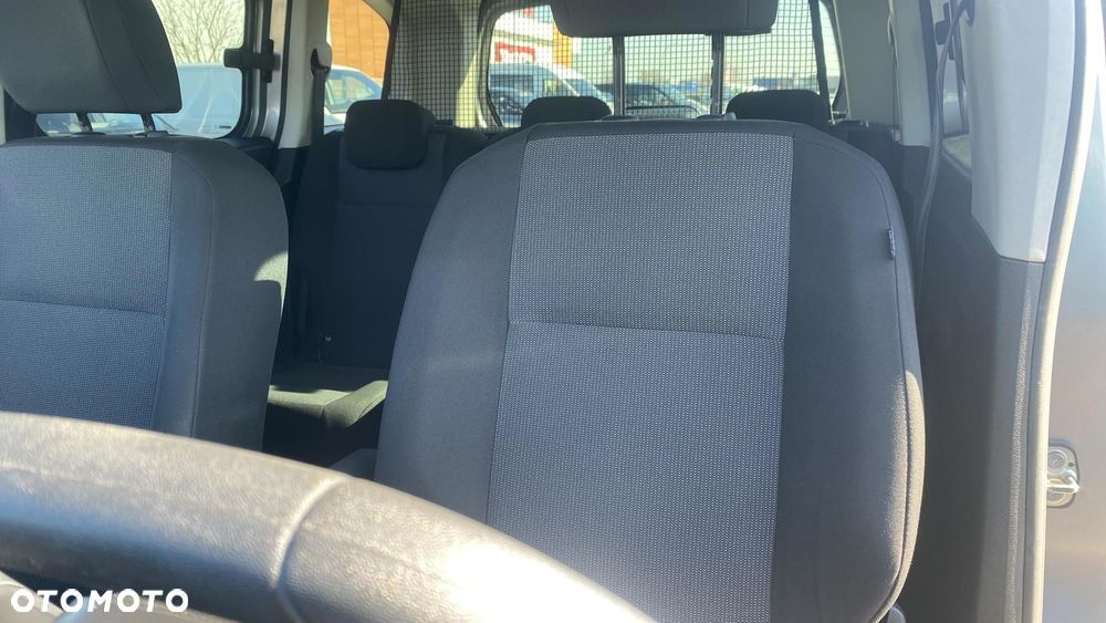 Peugeot Rifter 1.5 BlueHDI Active Pack S&S - 17