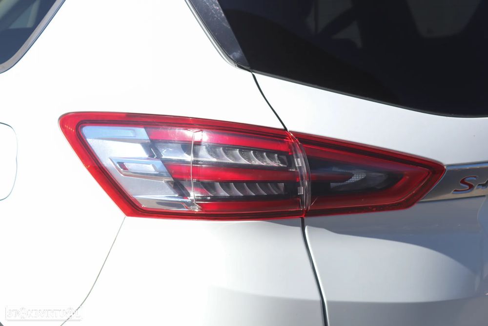 Ford S-Max - 39