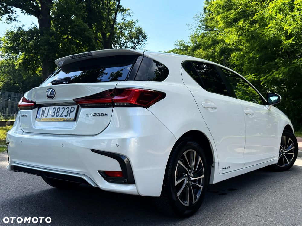 Lexus CT 200h Elite - 4